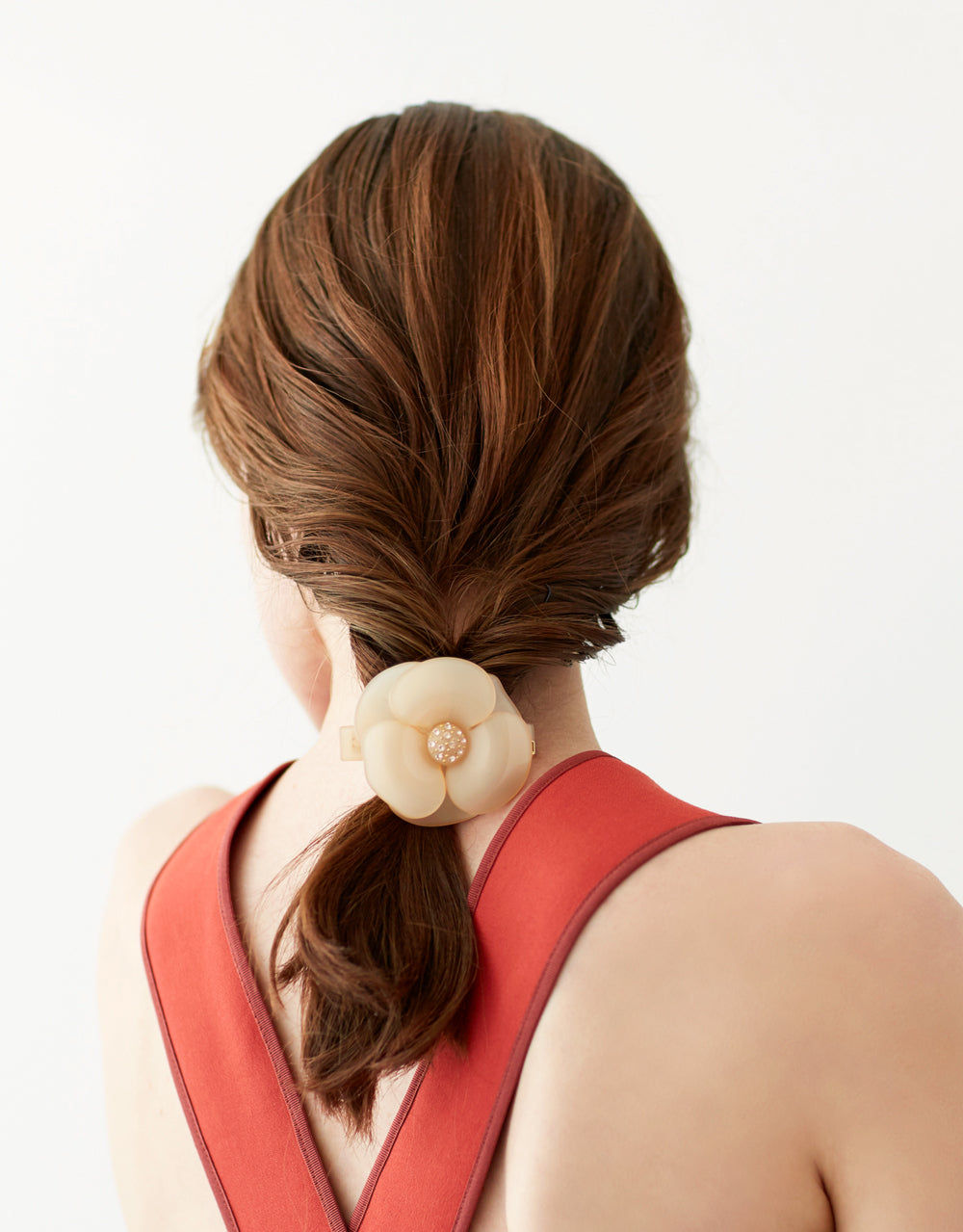 ALEXANDRE DE PARIS  Camelia acetate barette