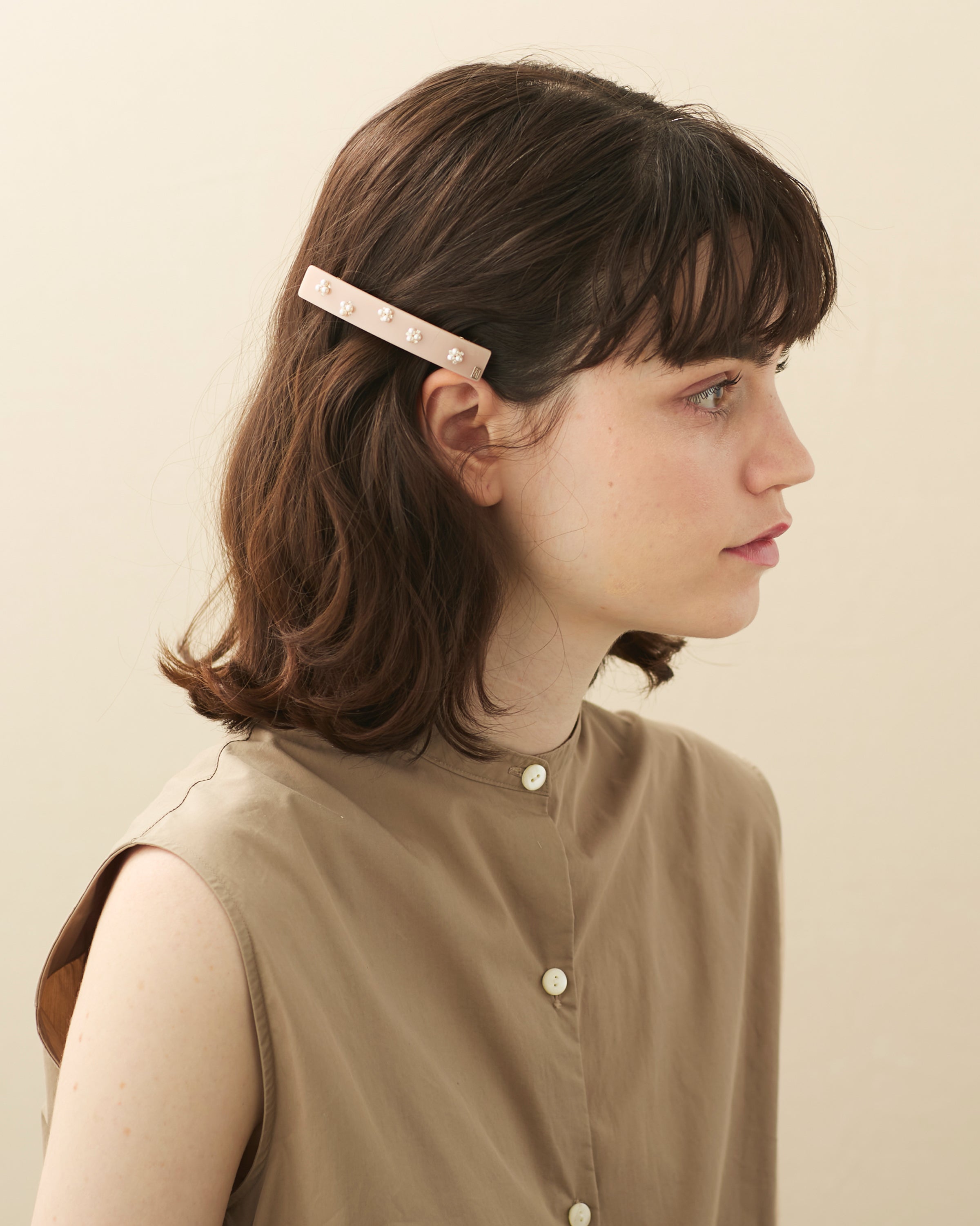 ALEXANDRE DE PARIS Belle acetate and pearls barette