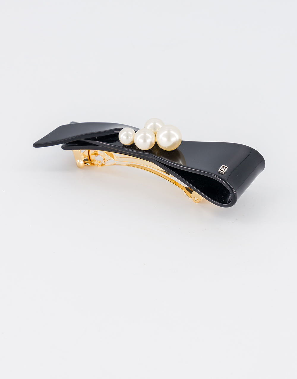 ALEXANDRE DE PARIS pearl acetate barette