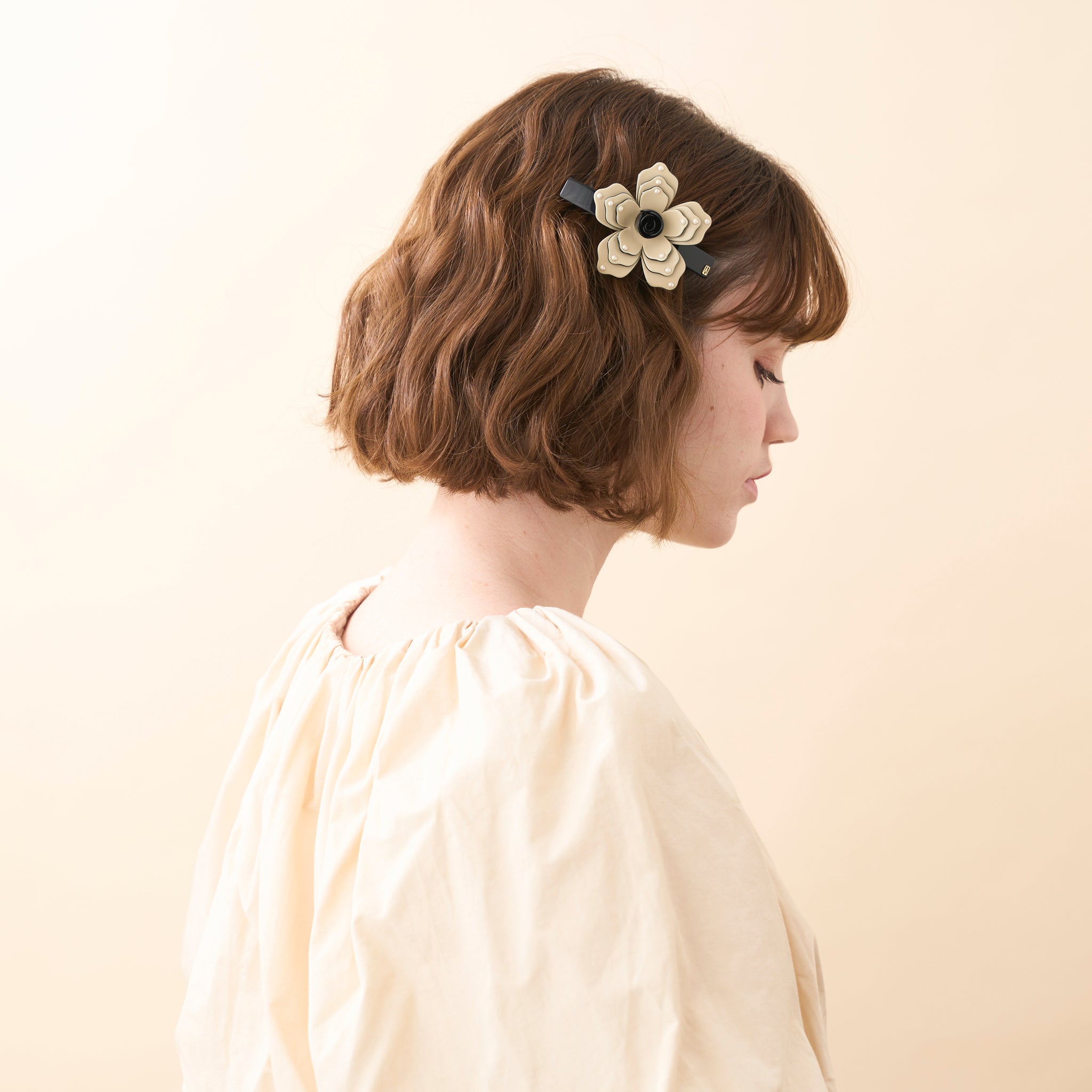 ALEXANDRE DE PARIS Fleur barrette