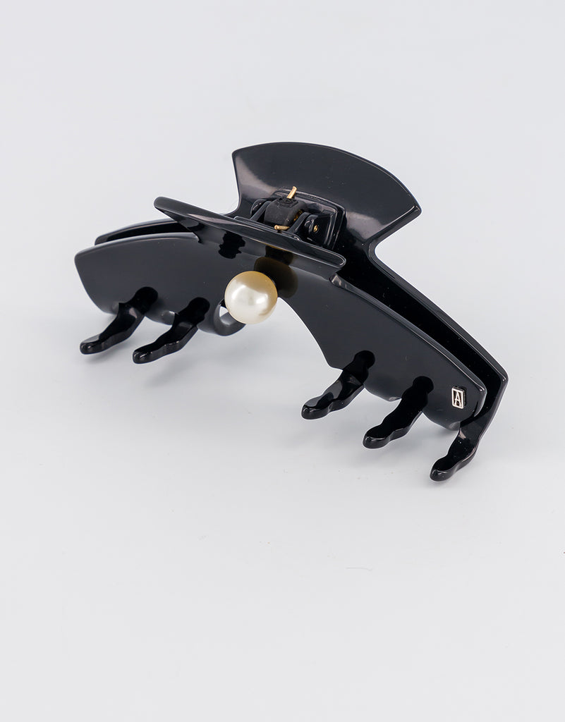 ALEXANDRE DE PARIS Acetate Pearl Clip Large