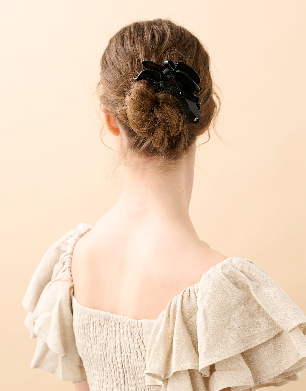 ALEXANDRE DE PARIS branded large acetate hair clip