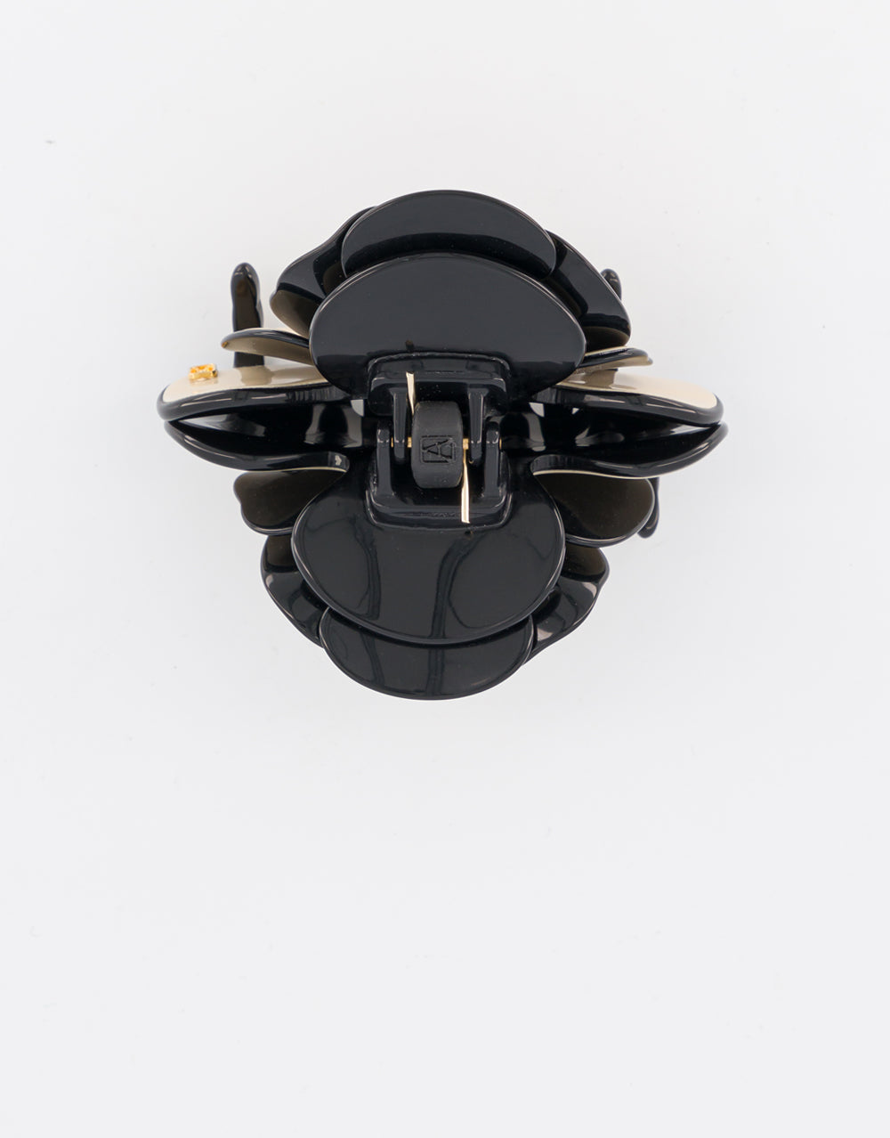 Camelia acetate hair clip