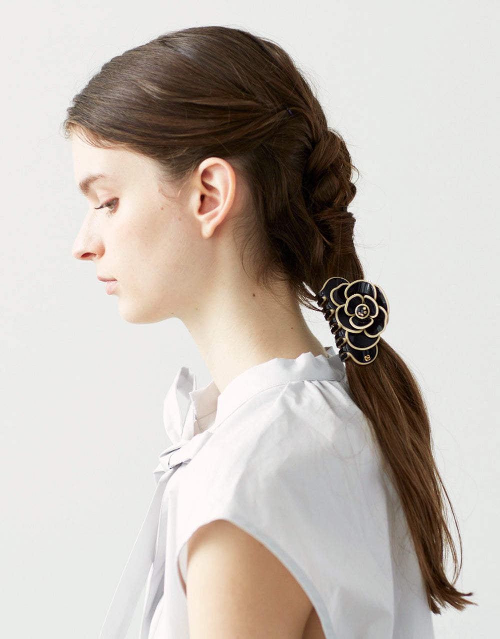 Camelia acetate hair clip