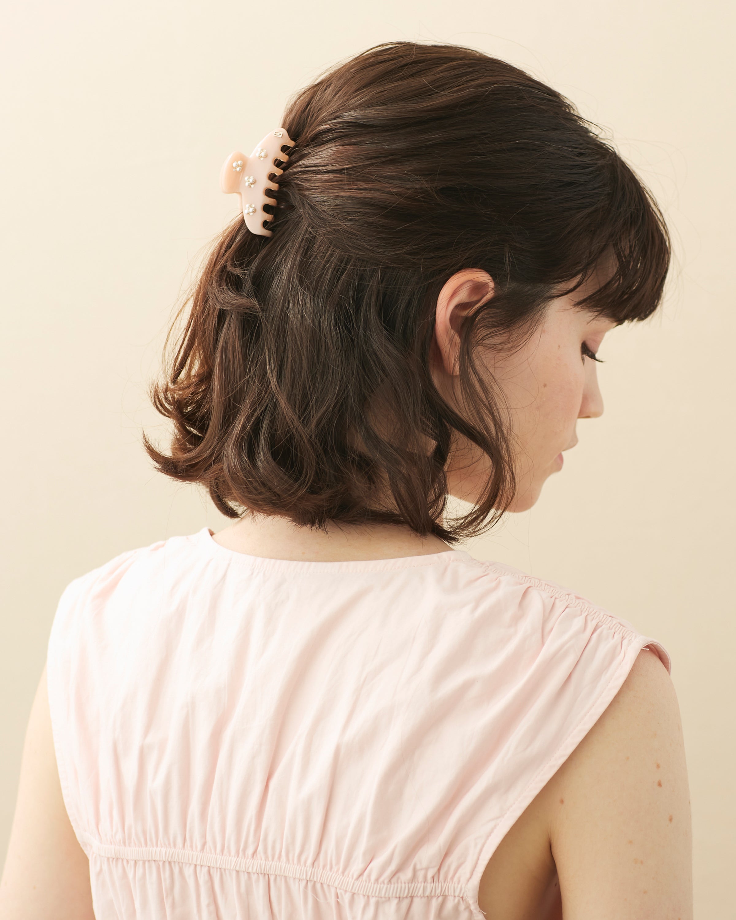 ALEXANDRE DE PARIS Belle Acetate and Pearl Hair Clip