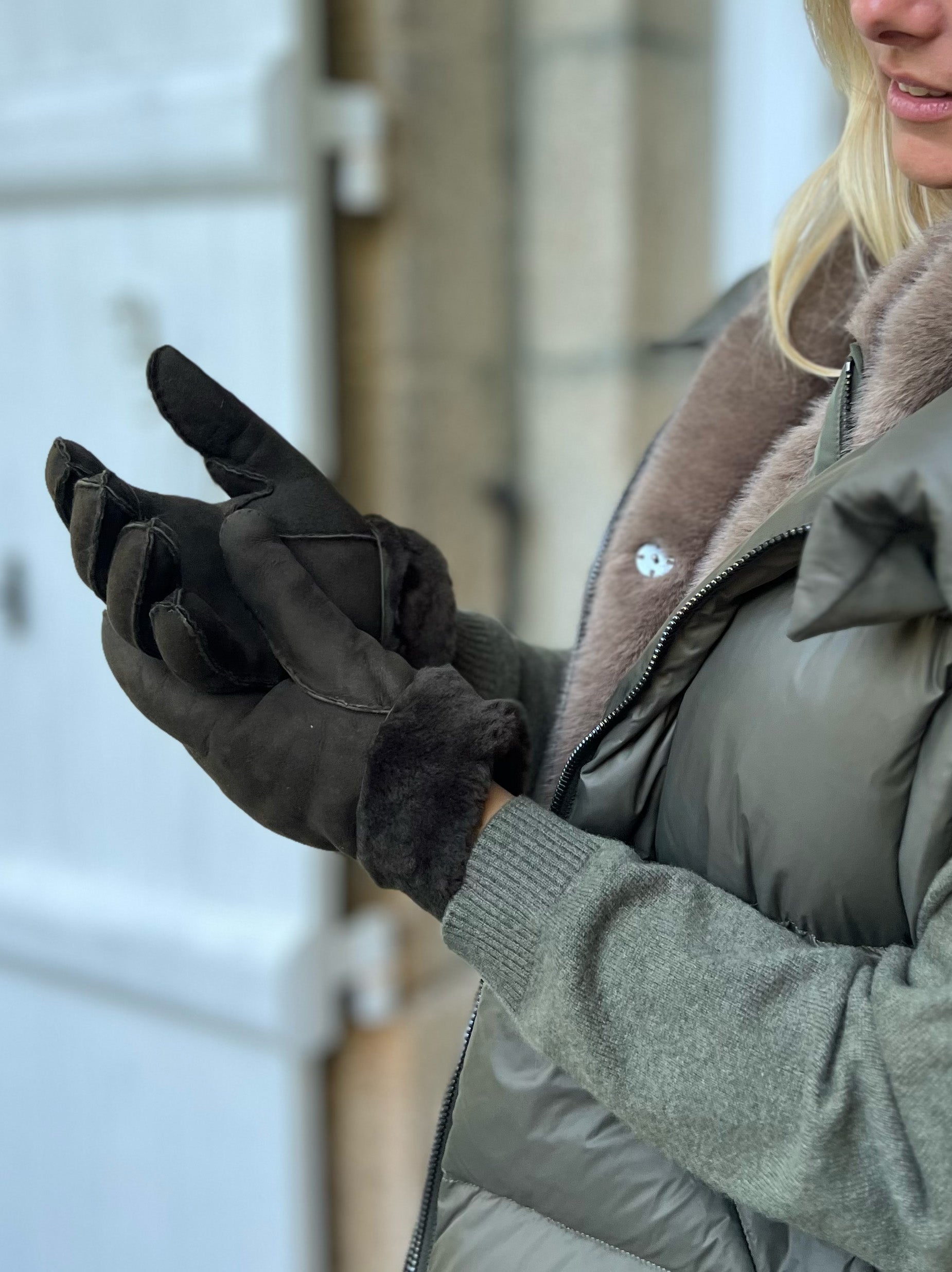 AGNELLE Denise Shearling Gloves