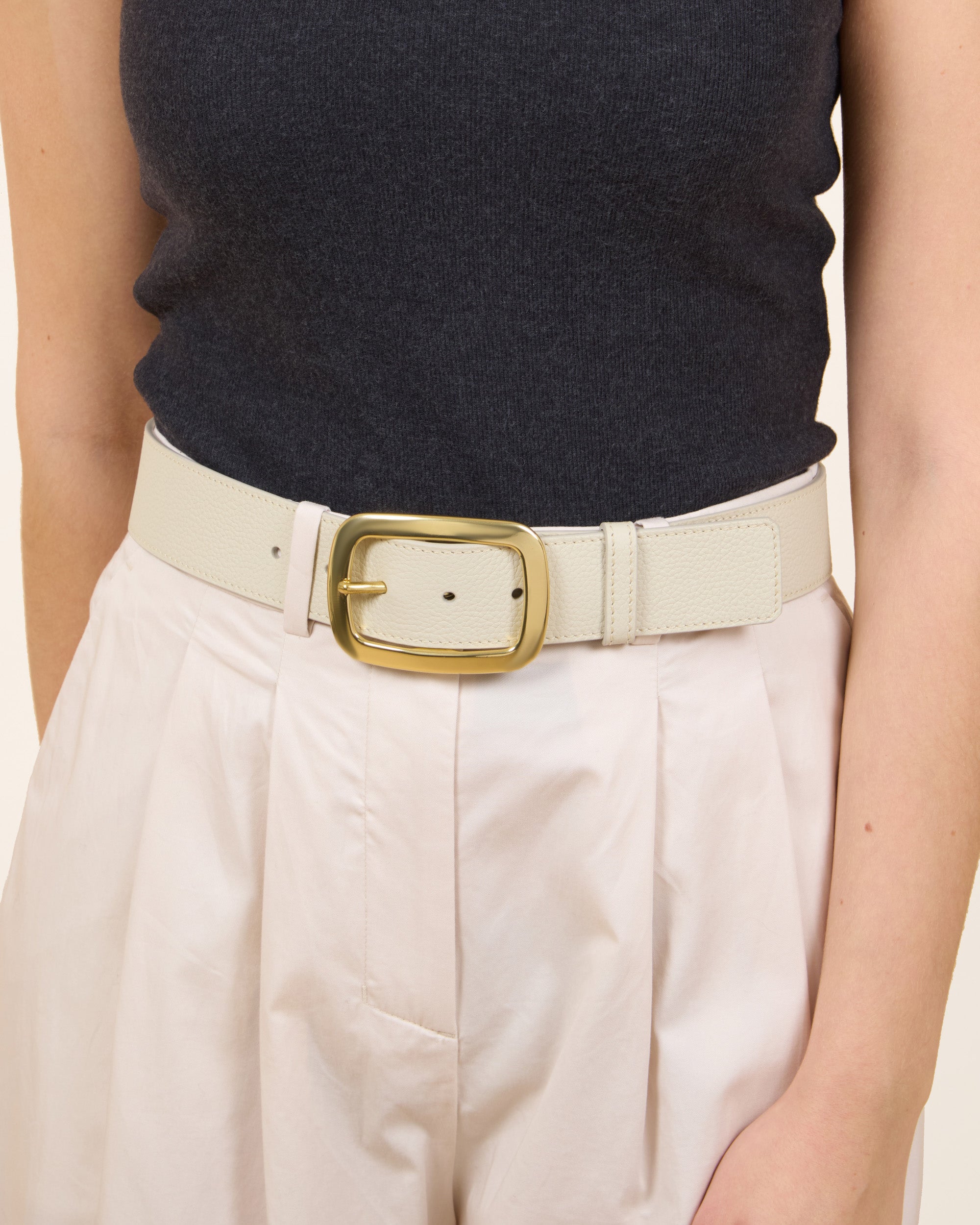 VAINCOURT La Captivante Brass Buckle Leather Belt