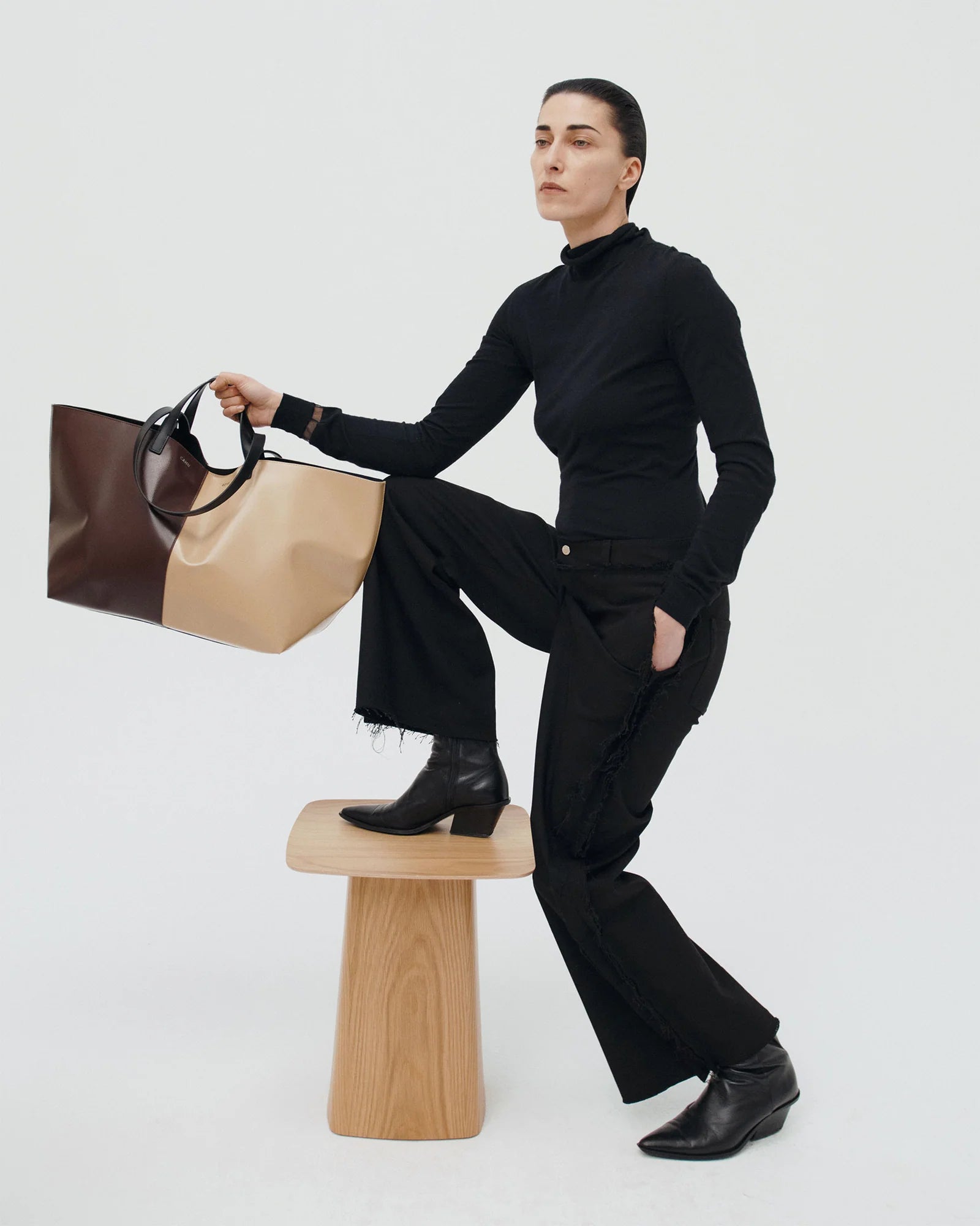 Cahu-Paris Pratique Bigout Medium Canvas Tote Bag