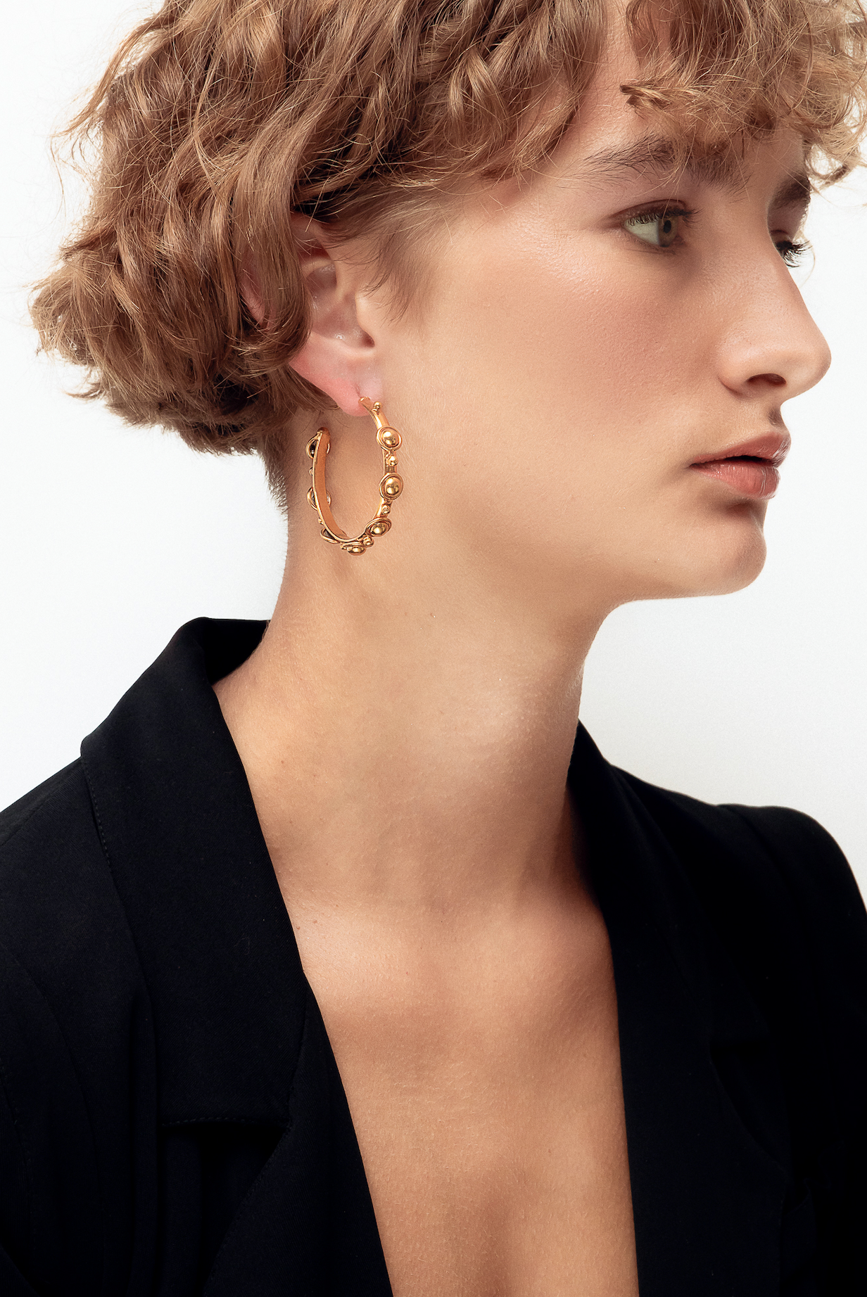 SYLVIA TOLEDANO Petite Candy hoop earrings