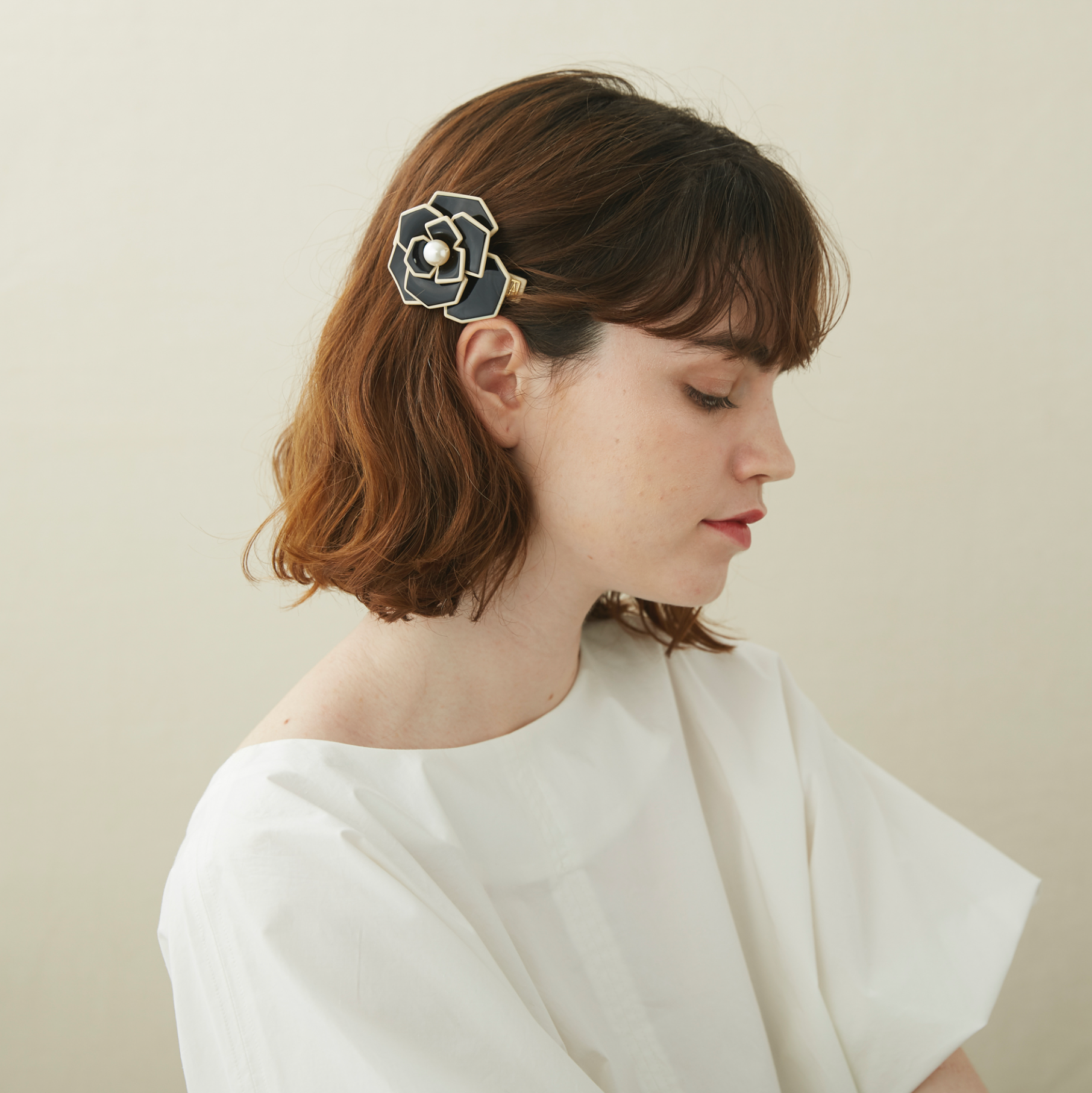 ALEXANDRE DE PARIS Camelia "Amour Parisienne" barette