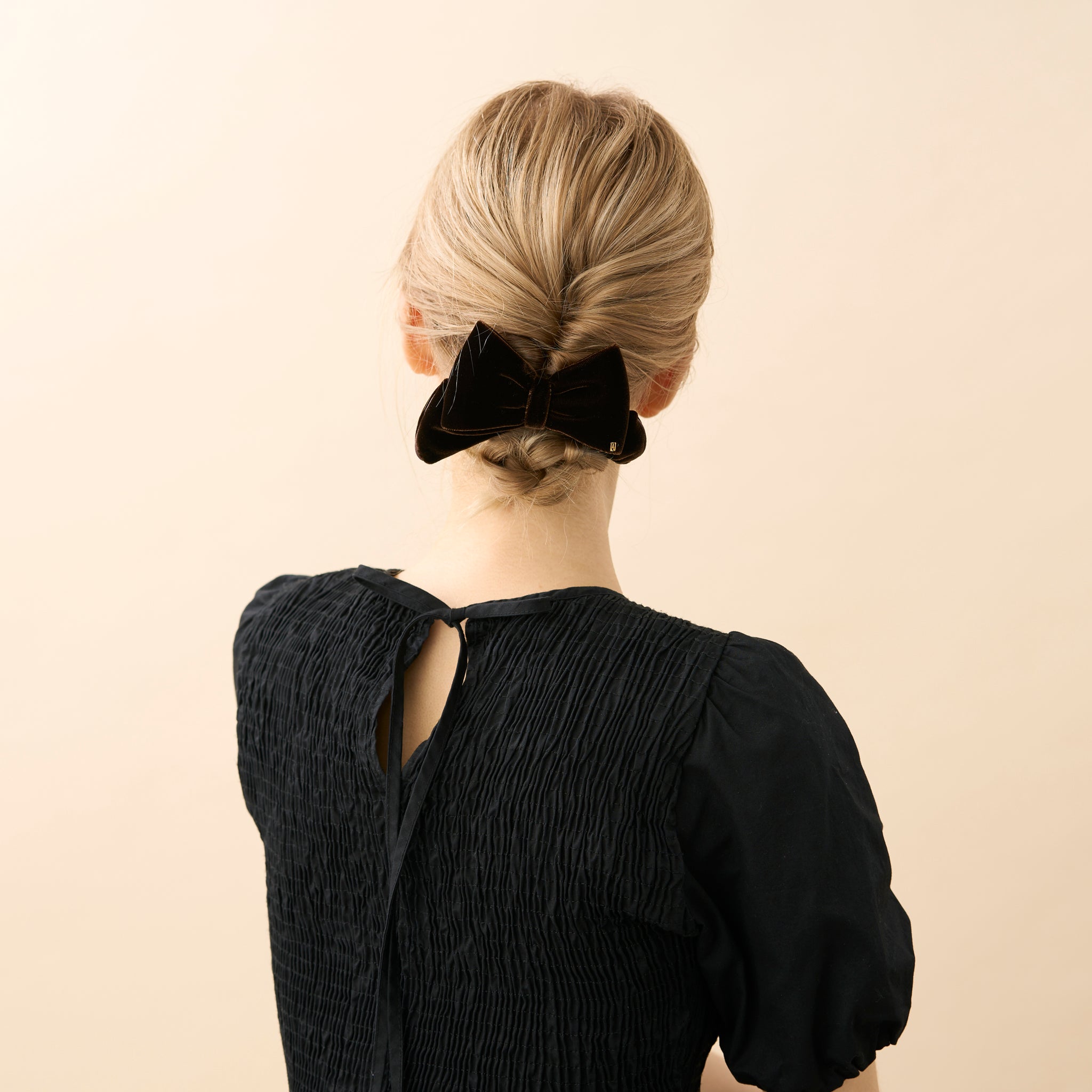Cannelle Burgundy Velvet Bow Barrette