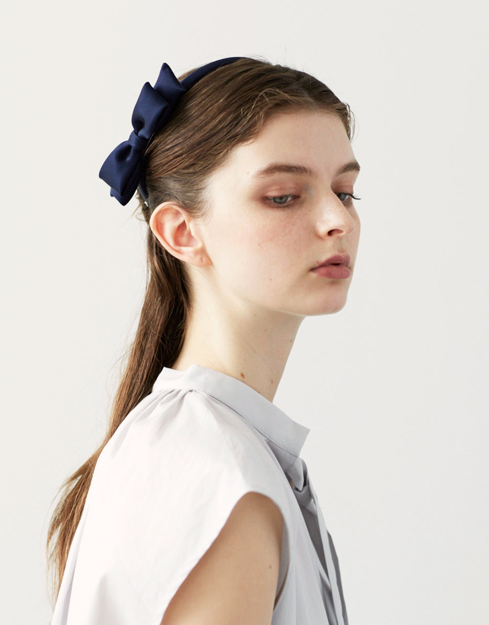 ALEXANDRE DE PARIS Joy Velvet Bow Headband