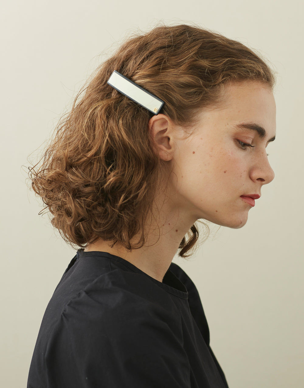 ALEXANDRE DE PARIS Saint Honore Acetate Barrette