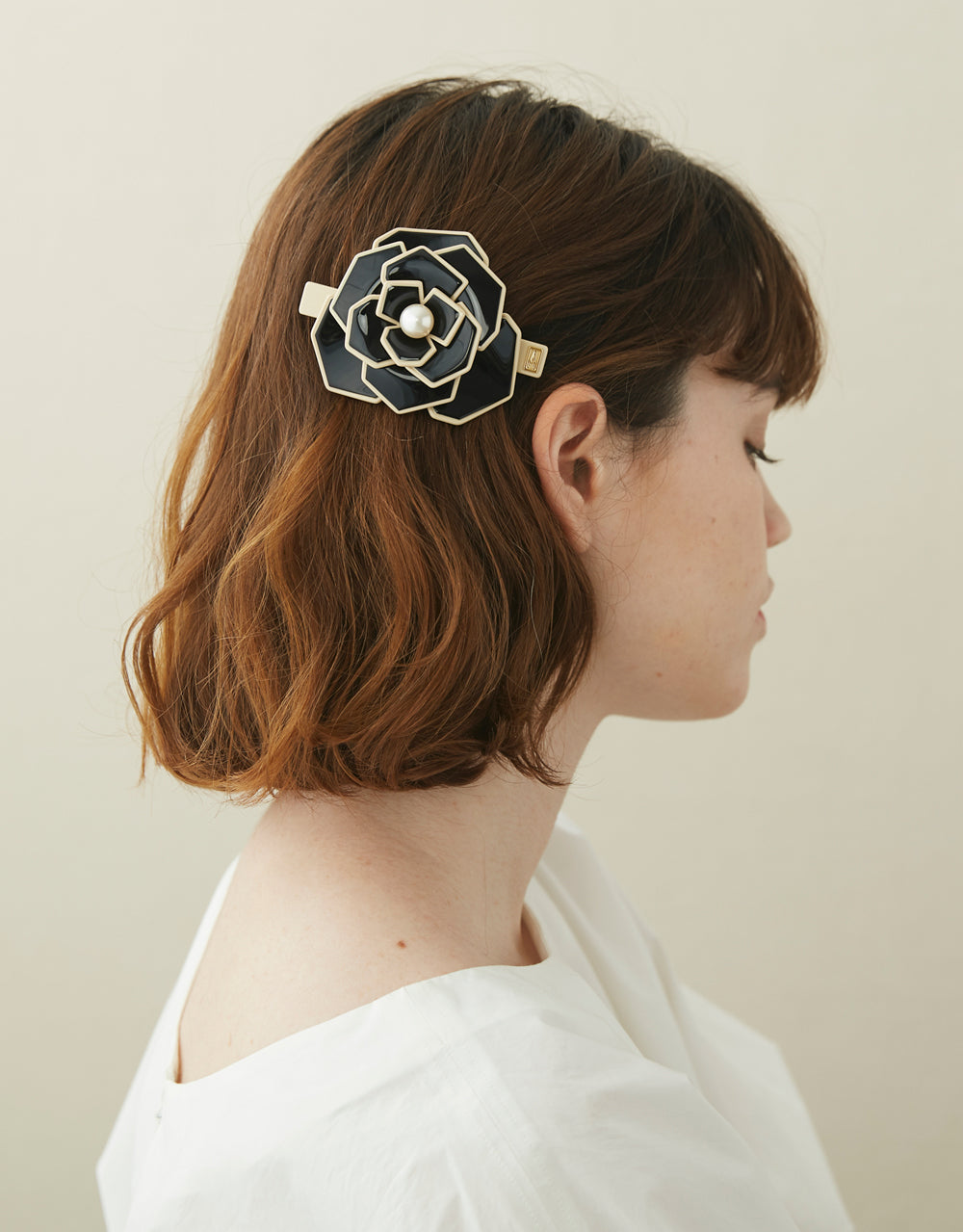 ALEXANDRE DE PARIS Admirable Acetate and Pearl Hair Barrette
