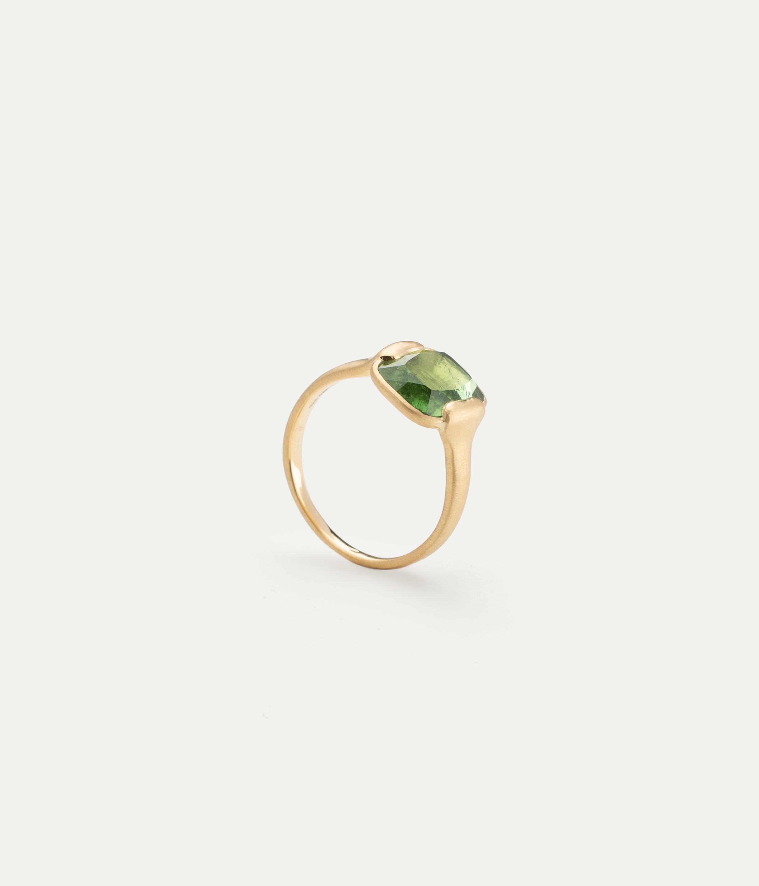 WE BY WHITE BIRD, Grace Green Tourmaline Pinky Ring