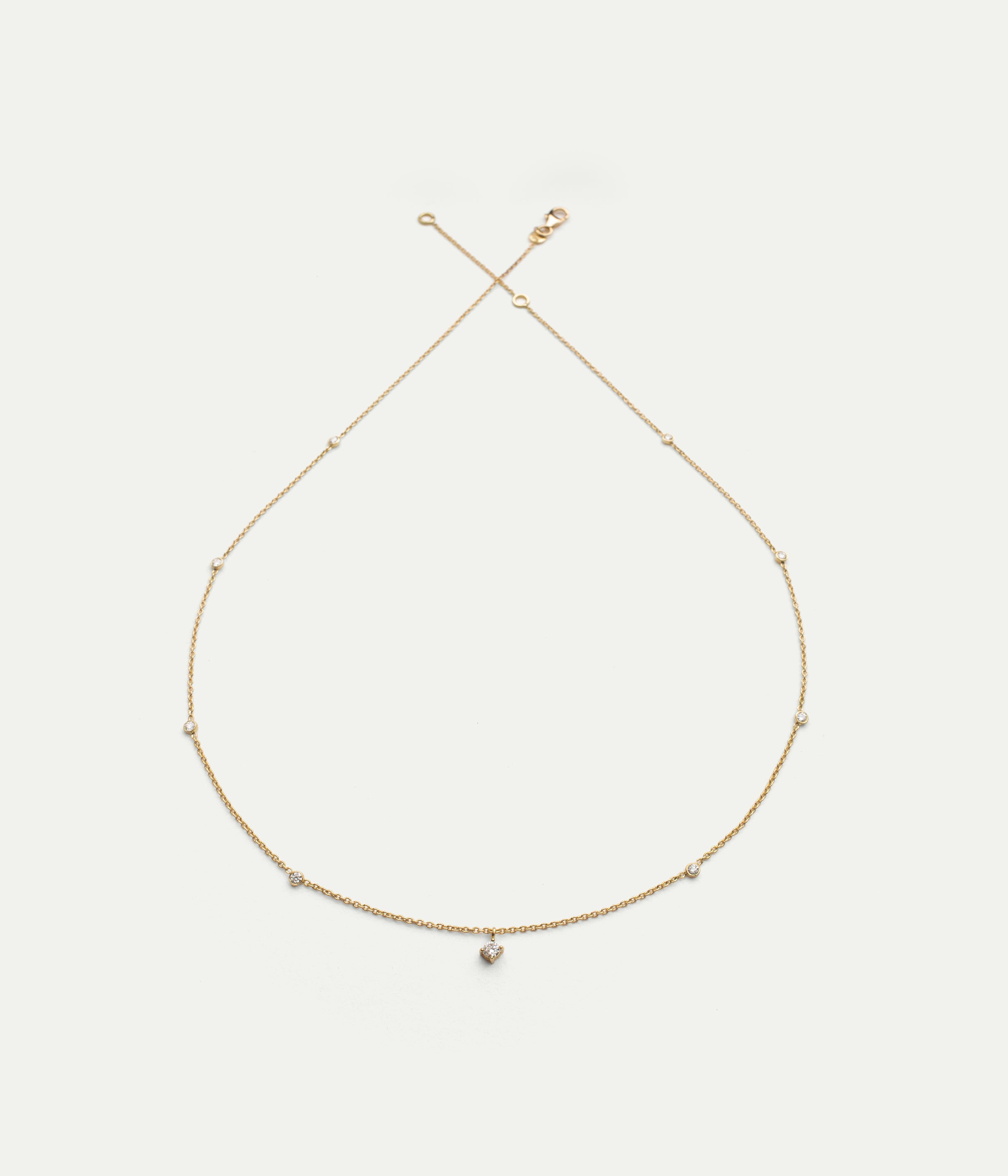 WE BY WHITE BIRD, Yellow Gold 9 Diamonds Holly Necklace