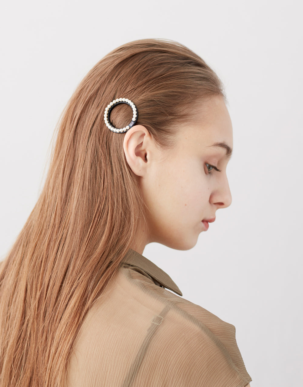 ALEXANDRE DE PARIS Pearly Ring Side Barrette