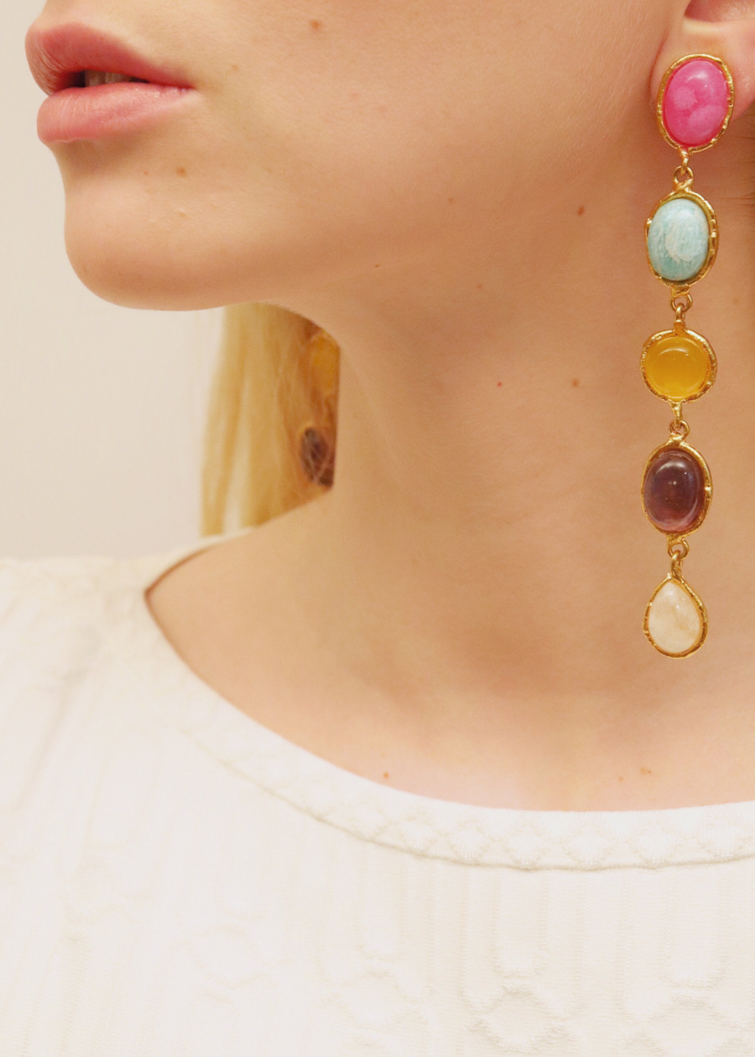 Grande Cascade earrings with ruby