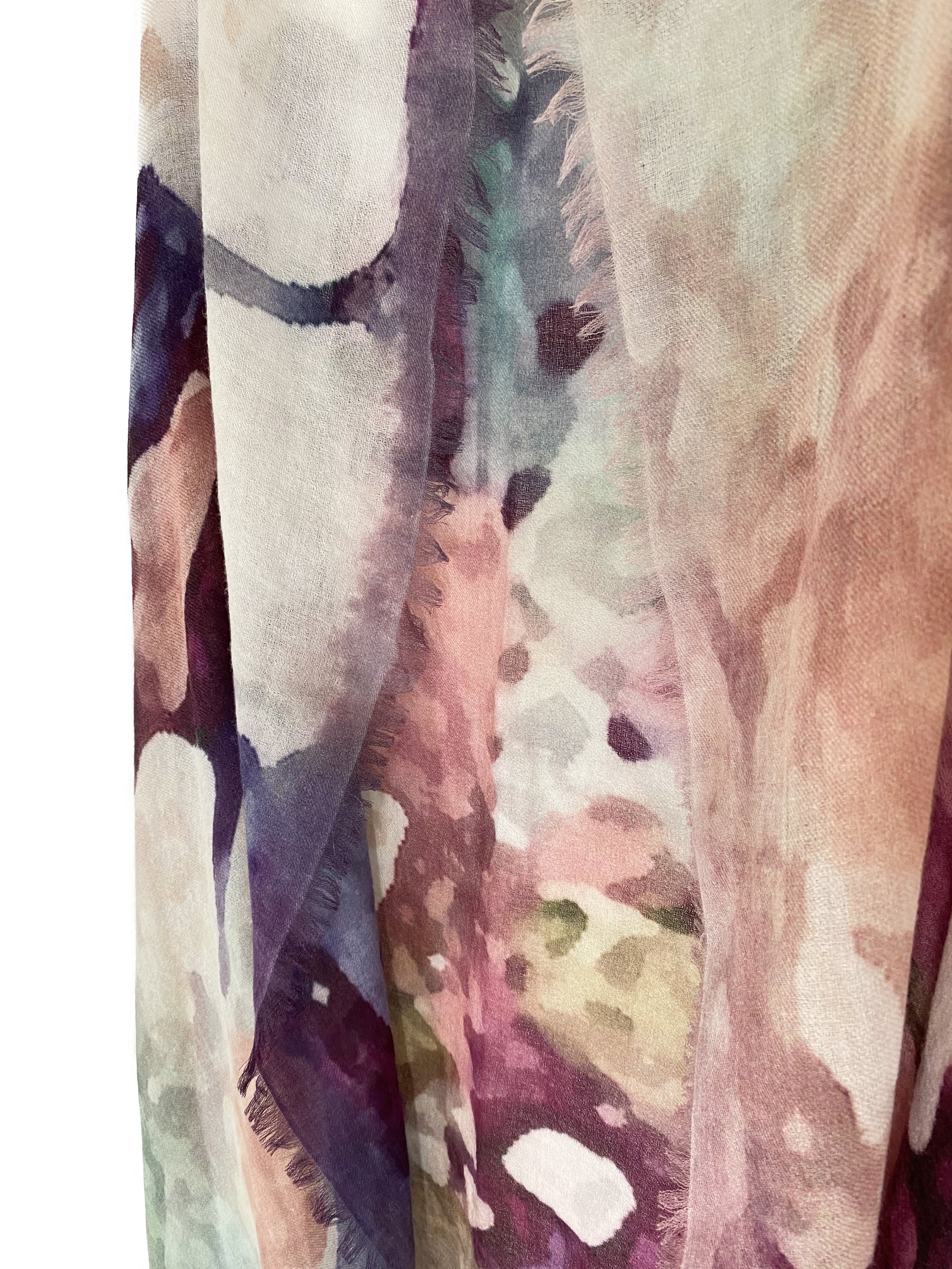 AMA PURE Leone Porpora cashmere Scarf