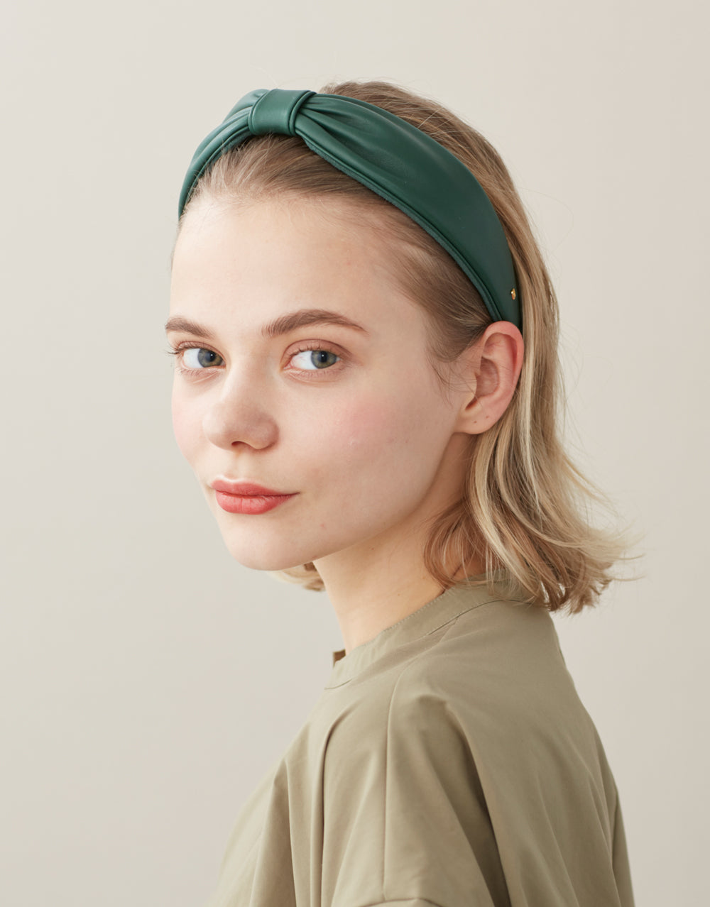 ALEXANDRE DE PARIS Bow Leather Headband